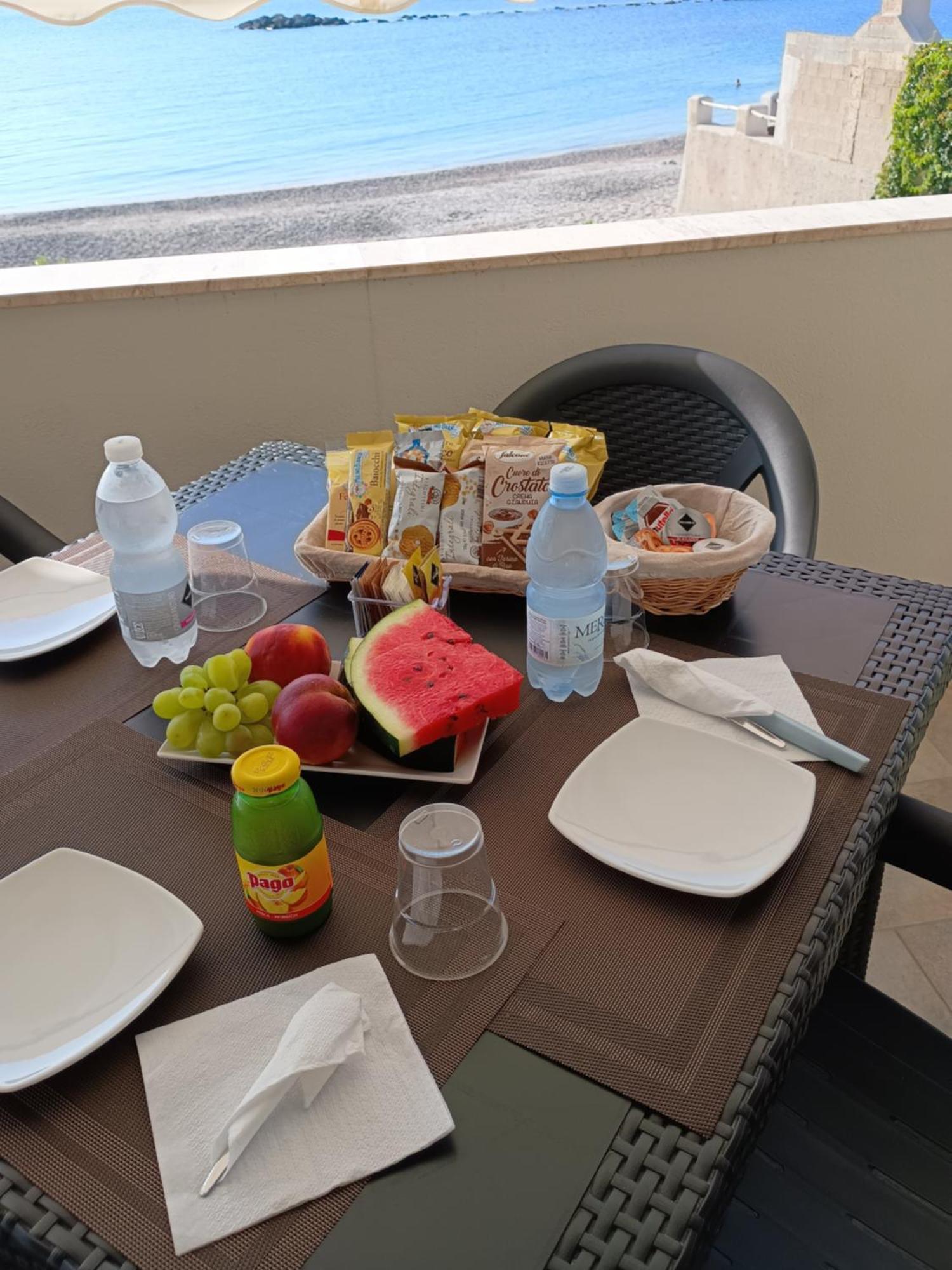 Profumo Di Mare B&B Porto Columbu - Perd'E Sali Luaran gambar