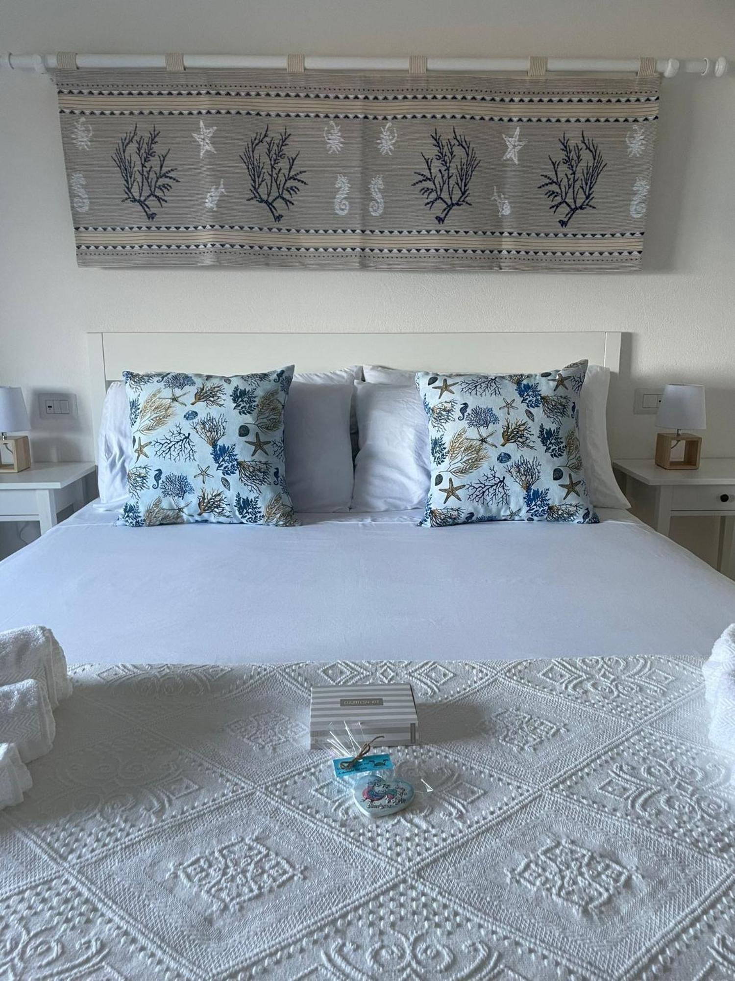 Profumo Di Mare B&B Porto Columbu - Perd'E Sali Luaran gambar