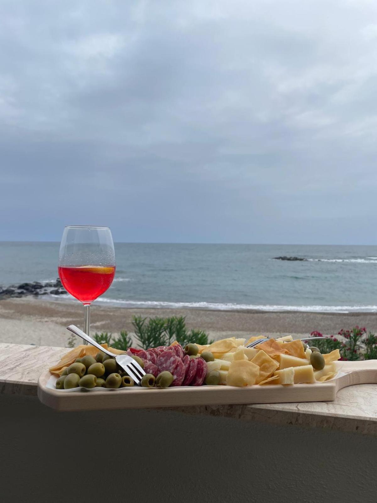 Profumo Di Mare B&B Porto Columbu - Perd'E Sali Luaran gambar