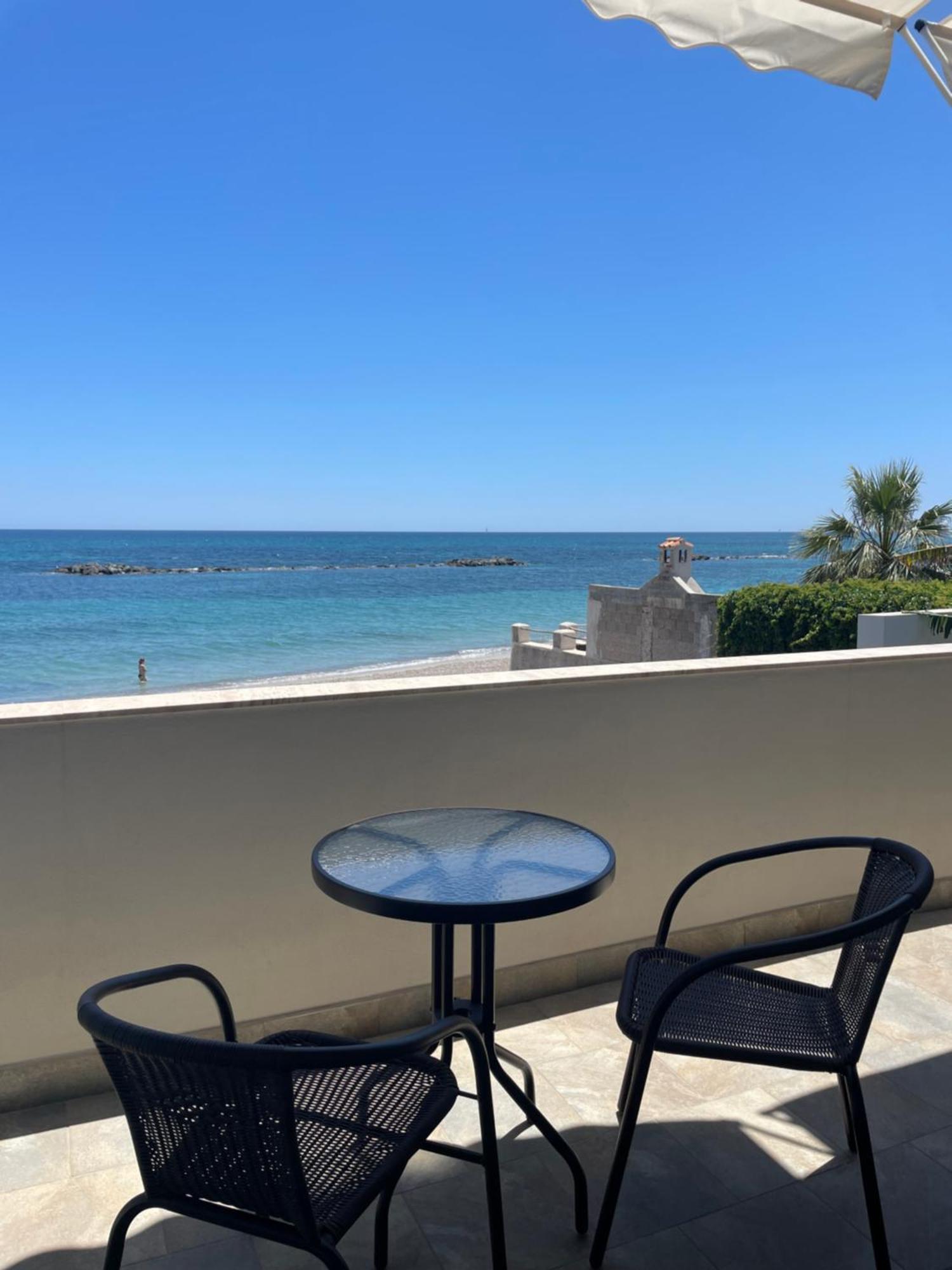 Profumo Di Mare B&B Porto Columbu - Perd'E Sali Luaran gambar